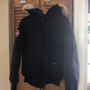 Canada Goose Bomber ( PRICE REDUCED AGAIN!!!)